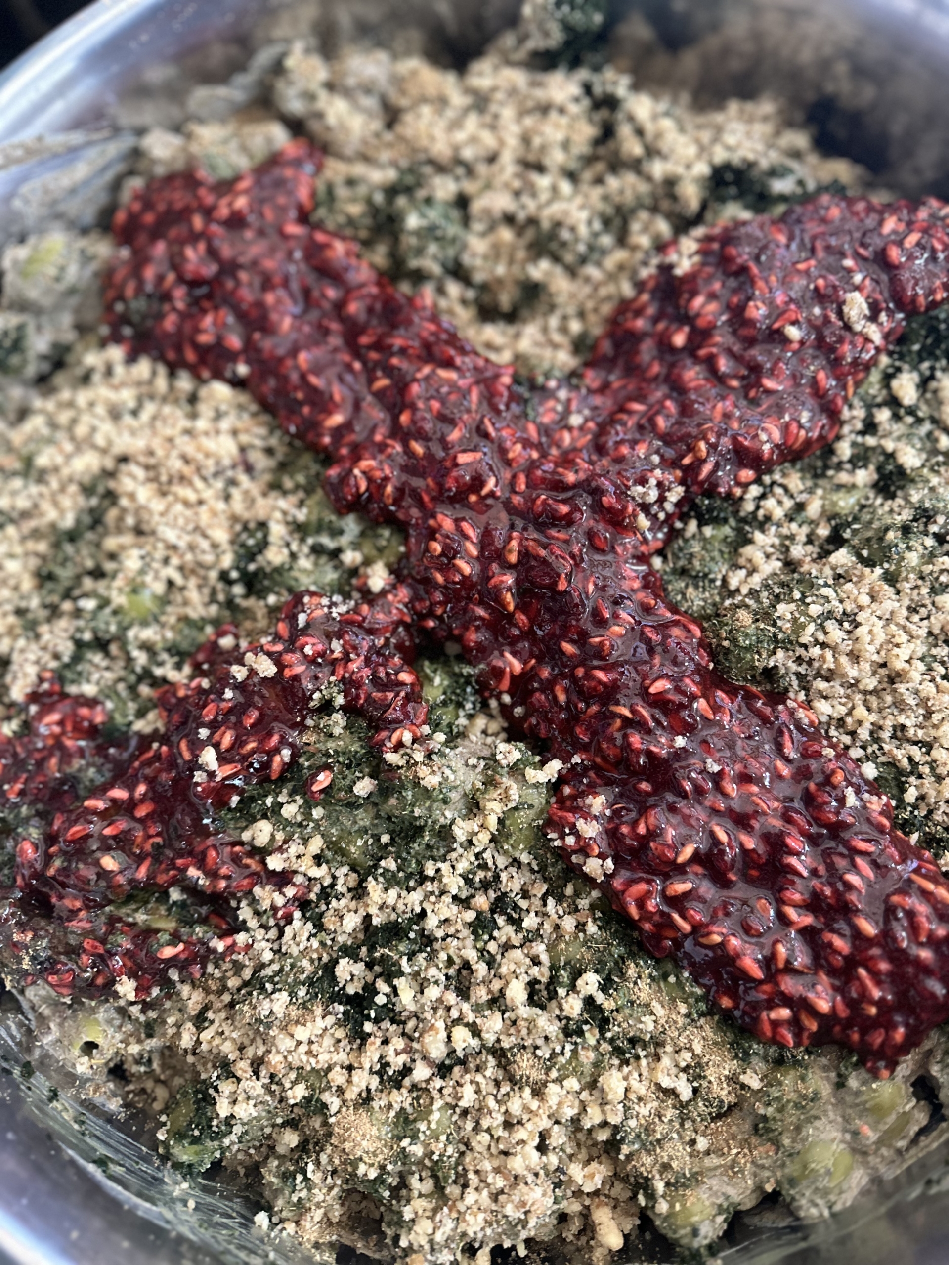 فروشگاهی که طعم اصیل گیلان را زنده نگه می‌دارد